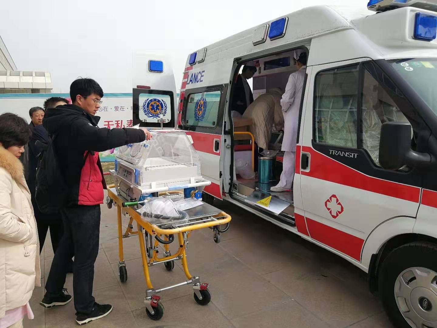 无极县救护车转院